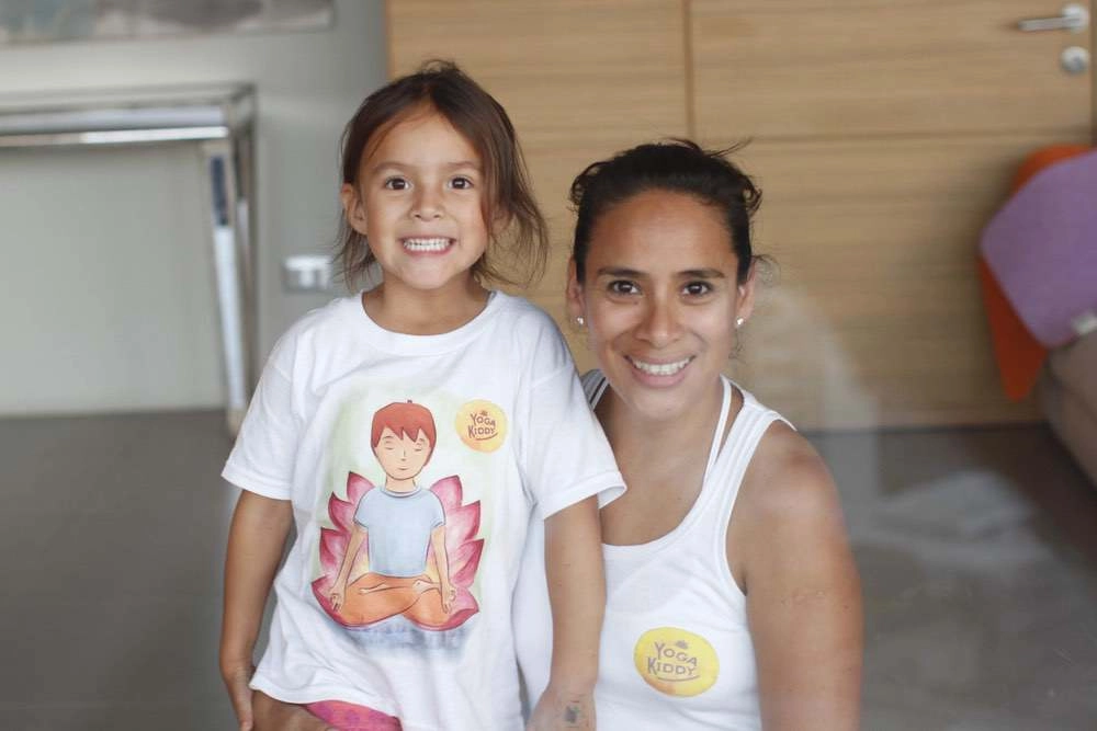 Carmen Sepúlveda et sa fille Luz durant un enregistrement