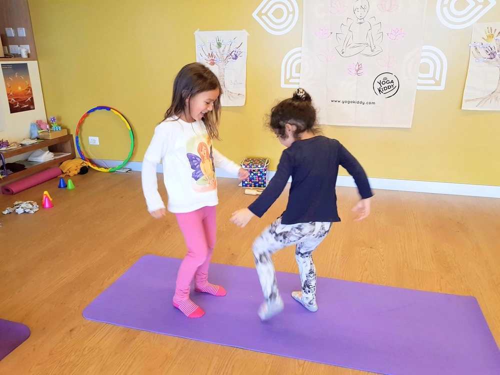 YAMA et NIYAMA : Comment expliquer les valeurs du yoga aux enfants