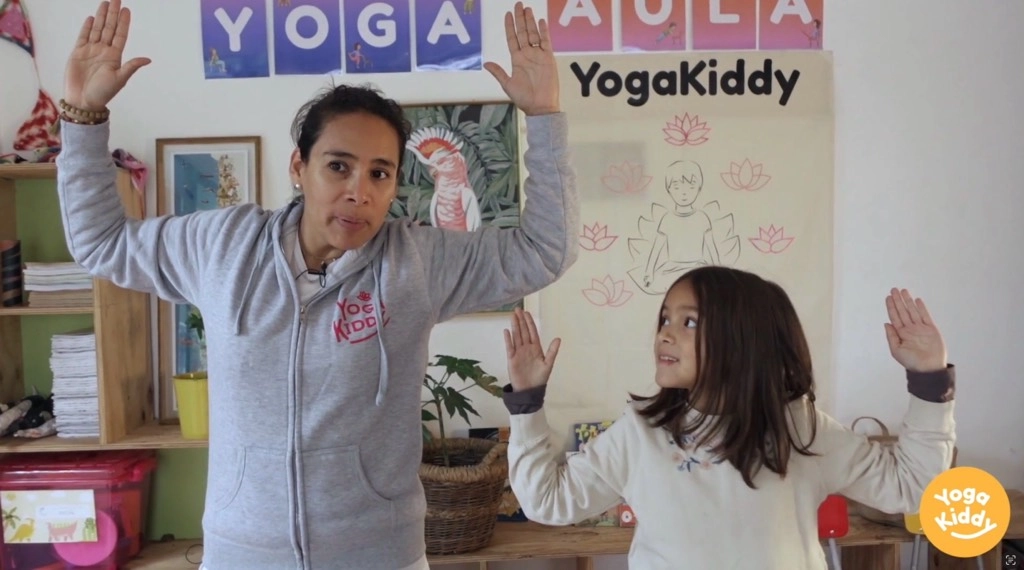 Activité de Yoga à l'école : Une Fenêtre sur le Bien-Être pour les Enfants