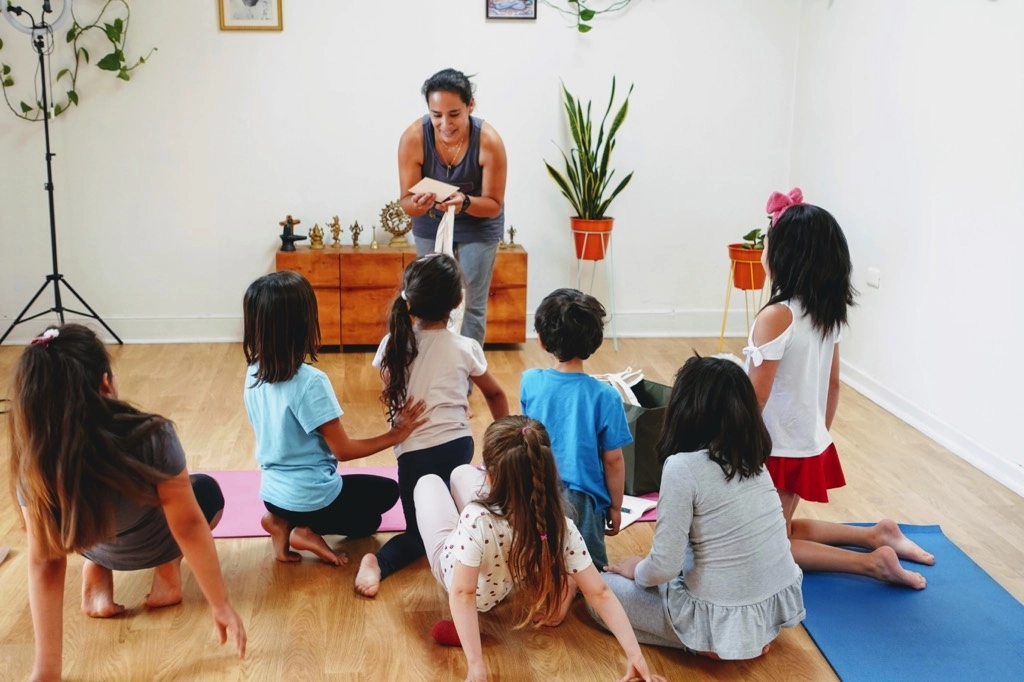 Comment Préparer une Séance de Yoga Réussie pour Enfants